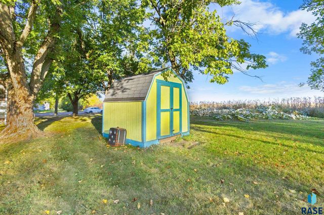 740 N Minnesota St Street, Salem, SD 57058