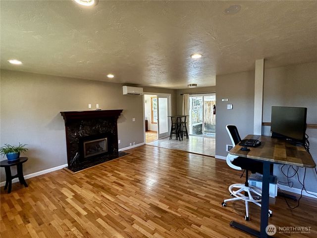 1105 S I st., Port Angeles, WA 98363