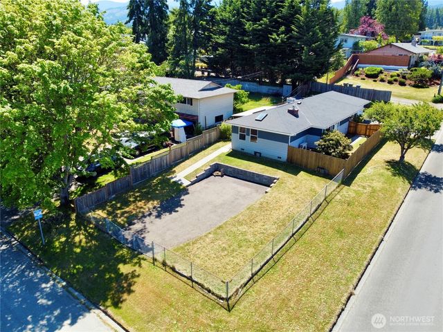 1105 S I st., Port Angeles, WA 98363