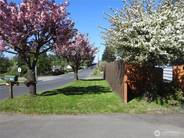 1105 S I st., Port Angeles, WA 98363