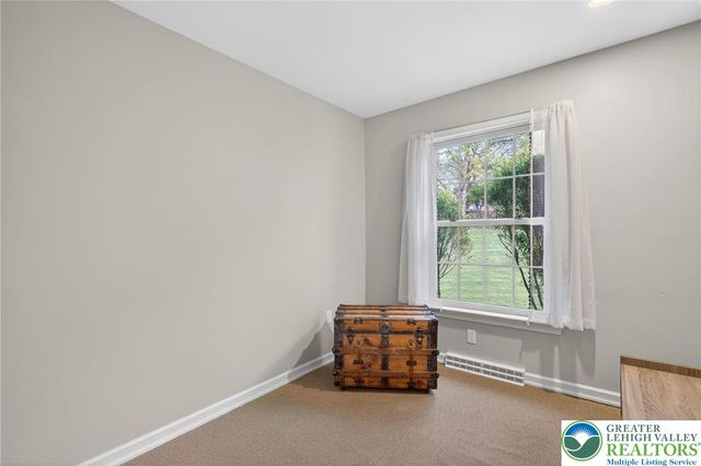 2975 Macungie Road, Lower Macungie Twp, PA 18049