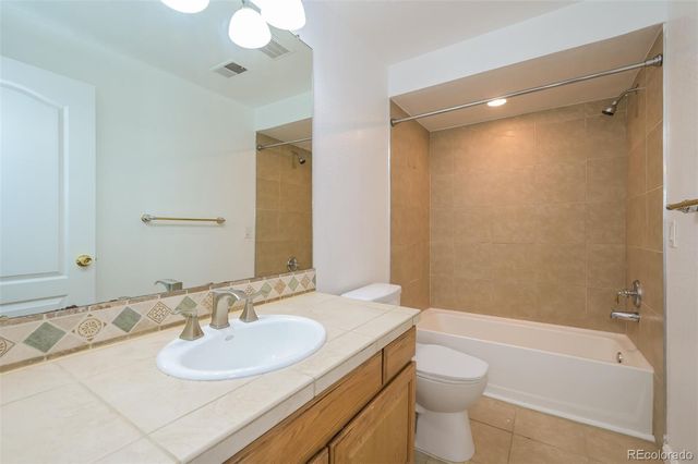 3226 S Danube Street, Aurora, CO 80013