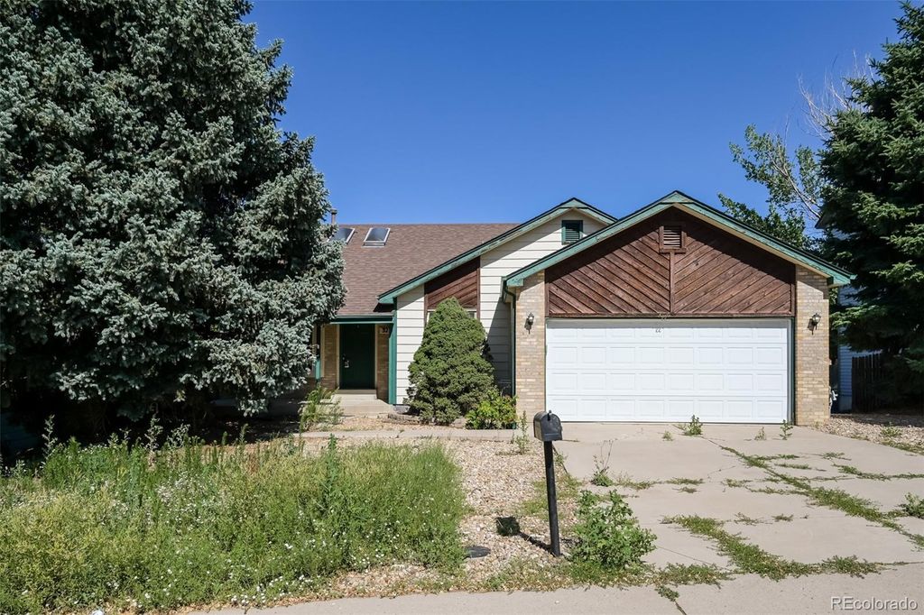 3226 S Danube Street, Aurora, CO 80013