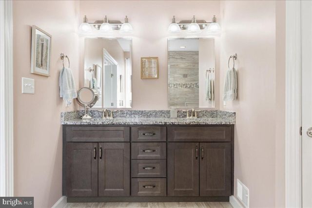 444 TALAMORE DR, Stephens City, VA 22655