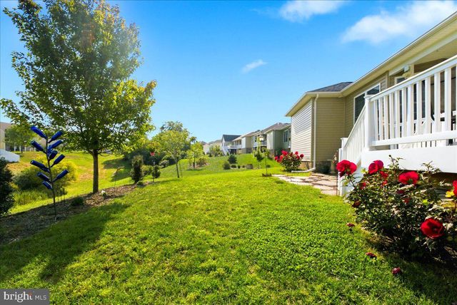444 TALAMORE DR, Stephens City, VA 22655