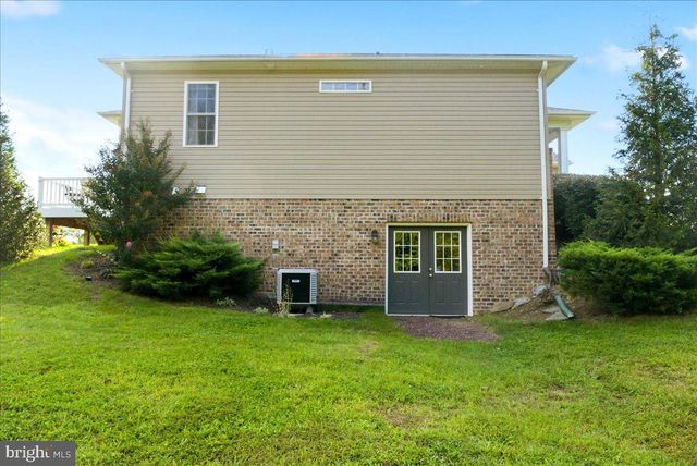 444 TALAMORE DR, Stephens City, VA 22655