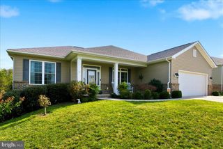 444 TALAMORE DR, Stephens City, VA 22655