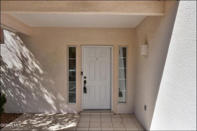 6123 LA POSTA Drive, El Paso, TX 79912