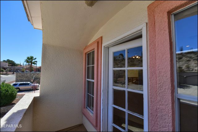 6123 LA POSTA Drive, El Paso, TX 79912