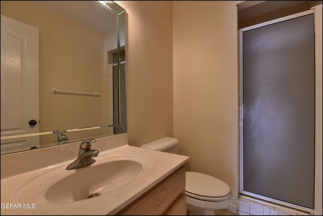 6123 LA POSTA Drive, El Paso, TX 79912