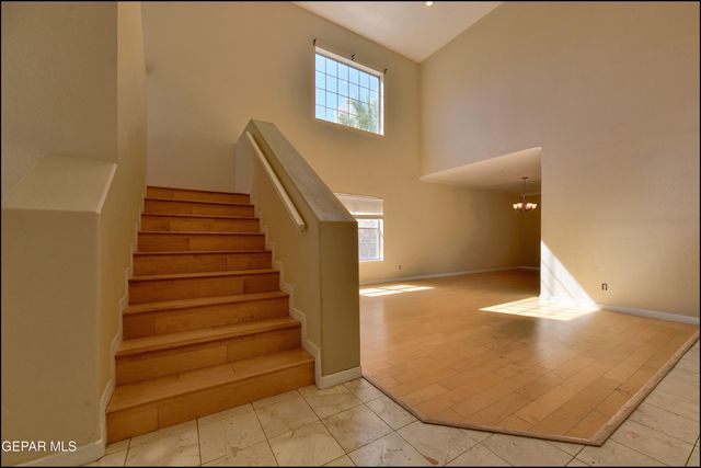 6123 LA POSTA Drive, El Paso, TX 79912