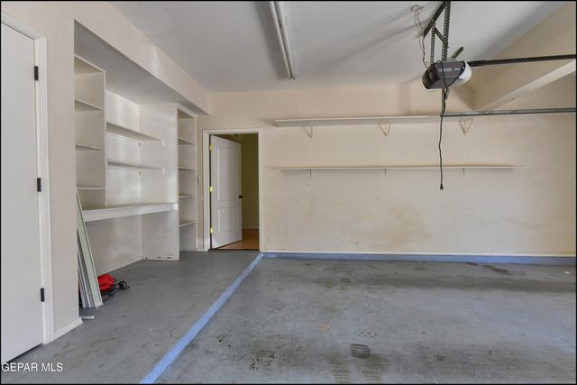 6123 LA POSTA Drive, El Paso, TX 79912