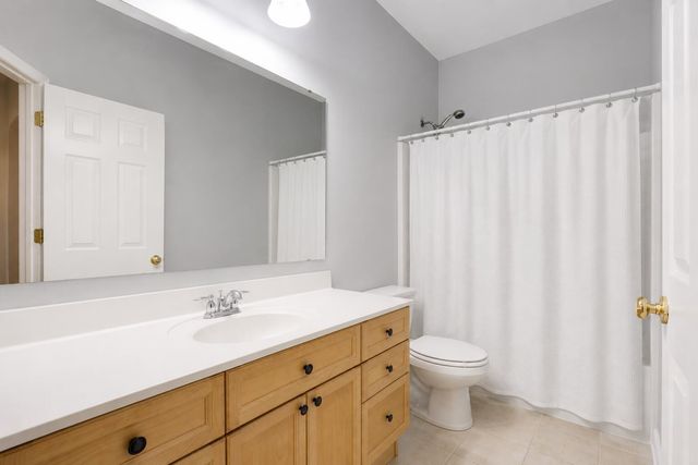 1433 Coopers Hawk Drive, Hanahan, SC 29410