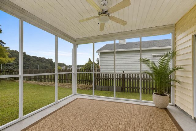 1433 Coopers Hawk Drive, Hanahan, SC 29410