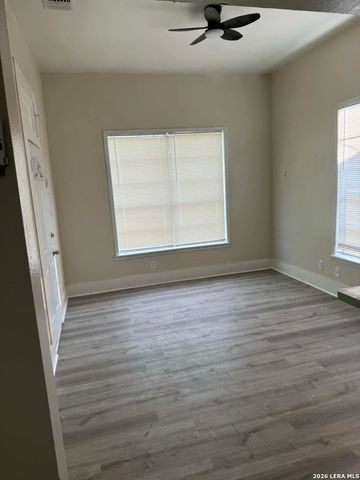 115 Querida Ave, San Antonio, TX 78226