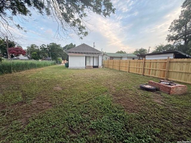 115 Querida Ave, San Antonio, TX 78226