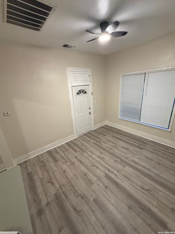 115 Querida Ave, San Antonio, TX 78226