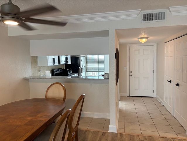 121 ISLAND WAY 331, Clearwater Beach, FL 33767