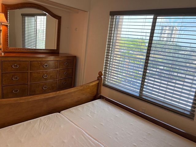 121 ISLAND WAY 331, Clearwater Beach, FL 33767