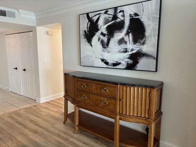 121 ISLAND WAY 331, Clearwater Beach, FL 33767