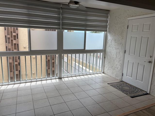 121 ISLAND WAY 331, Clearwater Beach, FL 33767