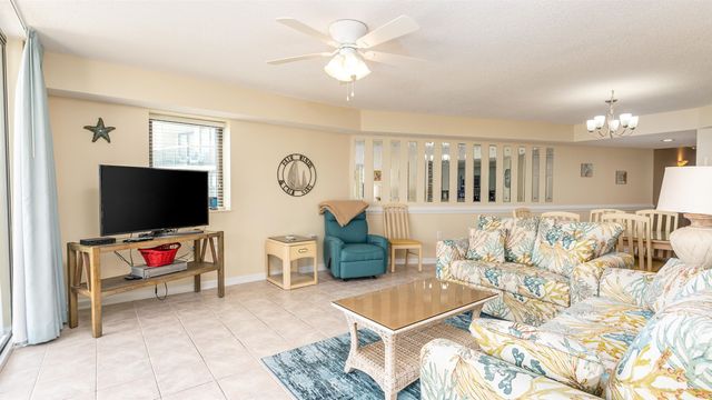 201 S Ocean Blvd Unit 101, North Myrtle Beach, SC 29582