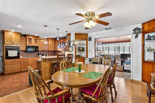 10820 LINDA VISTA LANE, Dade City, FL 33525