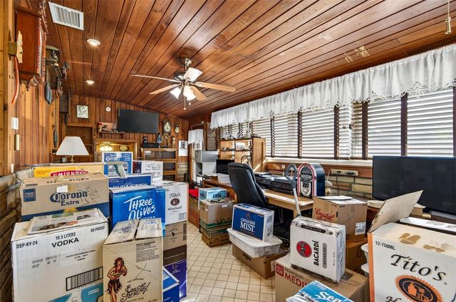 10820 LINDA VISTA LANE, Dade City, FL 33525