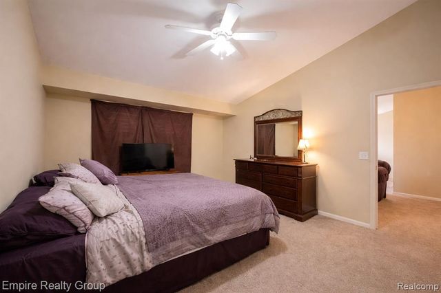 12330 Hickory, Utica, MI 48315