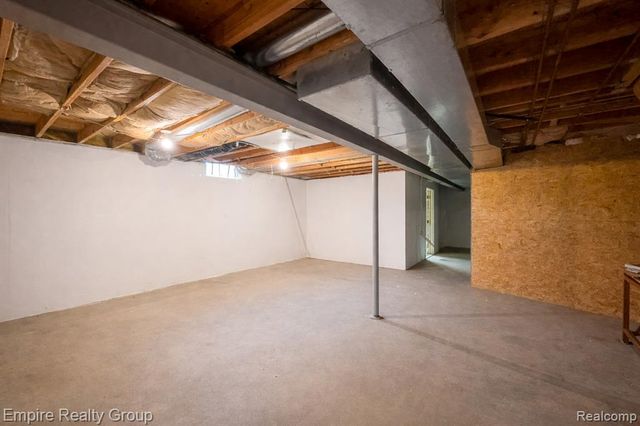 12330 Hickory, Utica, MI 48315