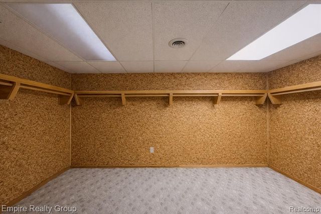 12330 Hickory, Utica, MI 48315