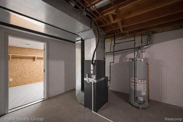 12330 Hickory, Utica, MI 48315