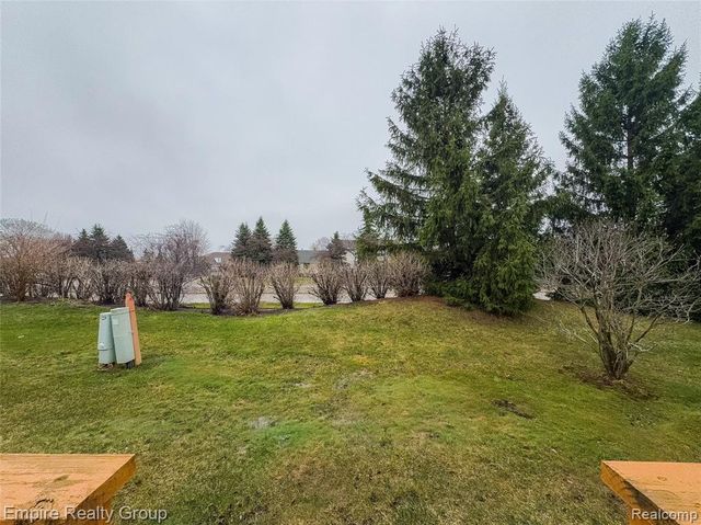 12330 Hickory, Utica, MI 48315