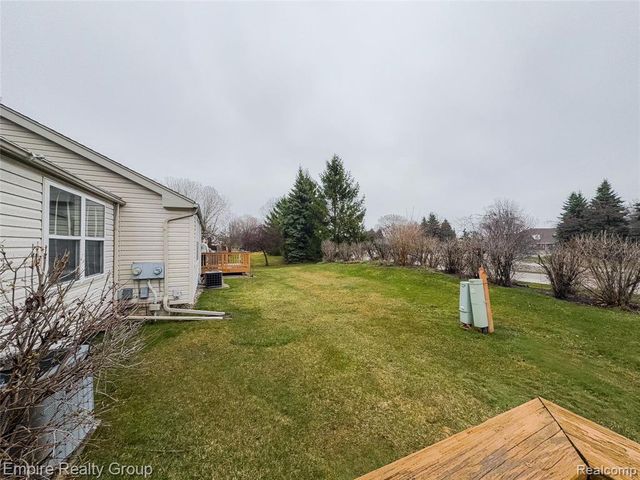 12330 Hickory, Utica, MI 48315