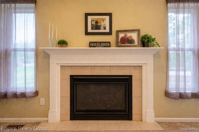 12330 Hickory, Utica, MI 48315