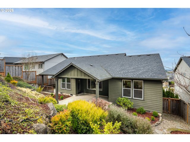 3625 SNOWBERRY Rd, Eugene, OR 97403