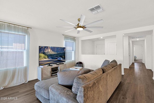 2824 W MONTE Way, Laveen, AZ 85339