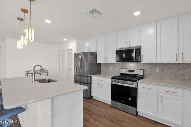 2824 W MONTE Way, Laveen, AZ 85339