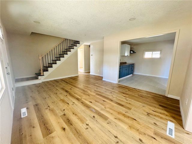 2506 S 48th Terrace, Kansas City, KS 66106