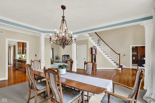 9690 Irishmans Run Lane, Zionsville, IN 46077