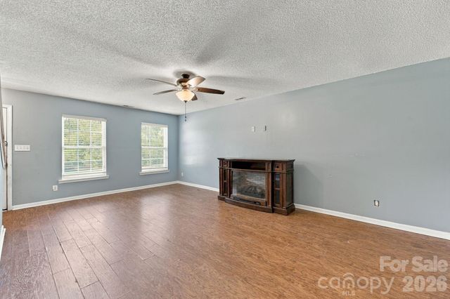 207 Aceland Circle, Salisbury, NC 28146