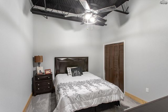 111 W WILLIAMS DRIVE, Burkburnett, TX 76354