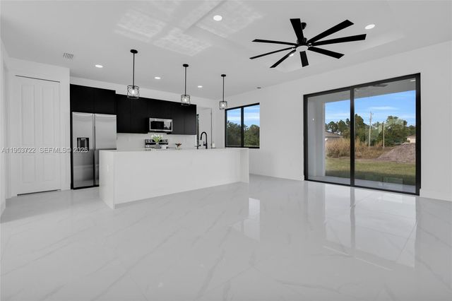 3602 20th ST SW, Lehigh Acres, FL 33976