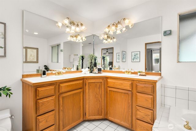 10611 NE 193rd Street, Bothell, WA 98011