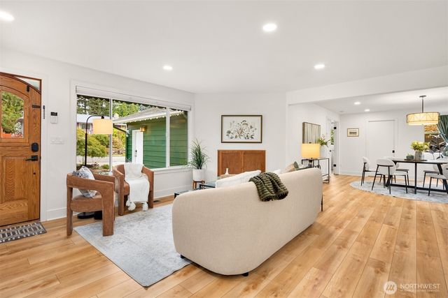 10611 NE 193rd Street, Bothell, WA 98011