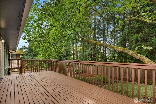 10611 NE 193rd Street, Bothell, WA 98011