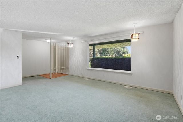 18109 128th Place SE, Snohomish, WA 98290
