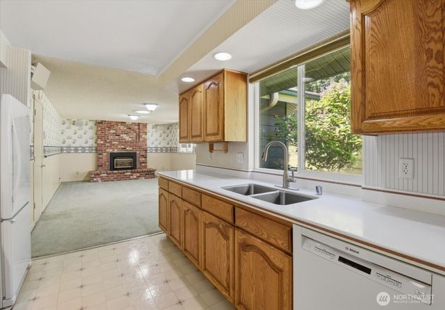 18109 128th Place SE, Snohomish, WA 98290