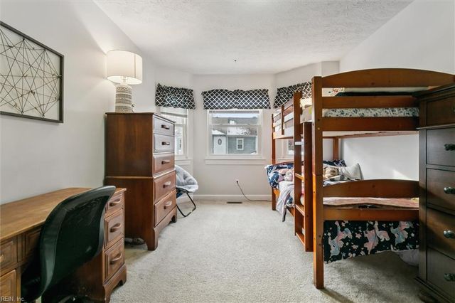 1058 Palmerton DR, Newport News, VA 23602