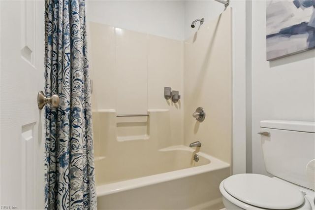 1058 Palmerton DR, Newport News, VA 23602